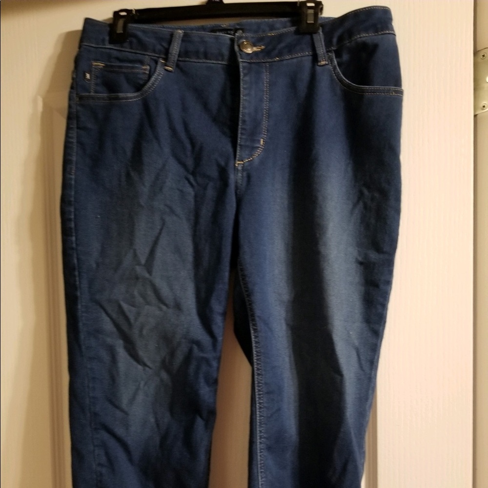 Blue jean capris